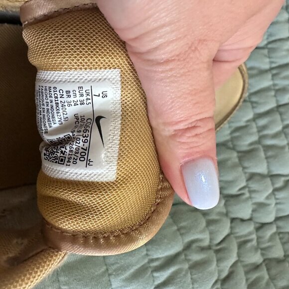 NIKE - air max 90 Metallic Gold - Picture 5 of 7